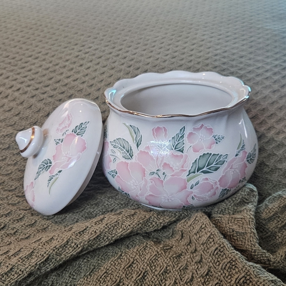 Pink Floral Ginger Jar - Picture 2 of 3